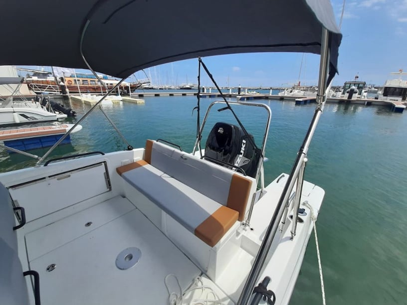 Barcelona Motorboot    5.98 m Lijstnummer: #24561 2