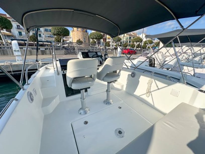 Cambrils Motorboat    6.13 m Listing Number: #24564 2