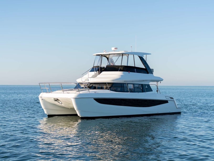 Lavrion Katamaran 4 kabin Konaklama 6 kişi Seyir 6 kişi 12.81 m İlan No: #24567