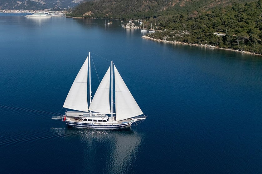 Marmaris Gulet 5 cabin 12 berths 12 guests 30 m Listing Number: #24593