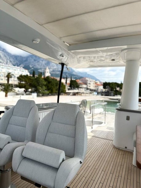 Sukosan Motorjacht Cabine 5  10  slaapplaatsen 10  gasten 20.15 m Lijstnummer: #24667 3