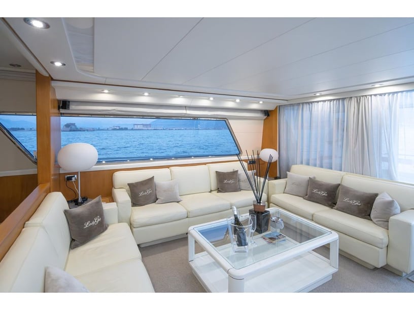 Ischia Motoryacht 4 Kabine 8 Liegeplätze 8 Gäste 22.78 m Nummer des Inserats: #24675 2