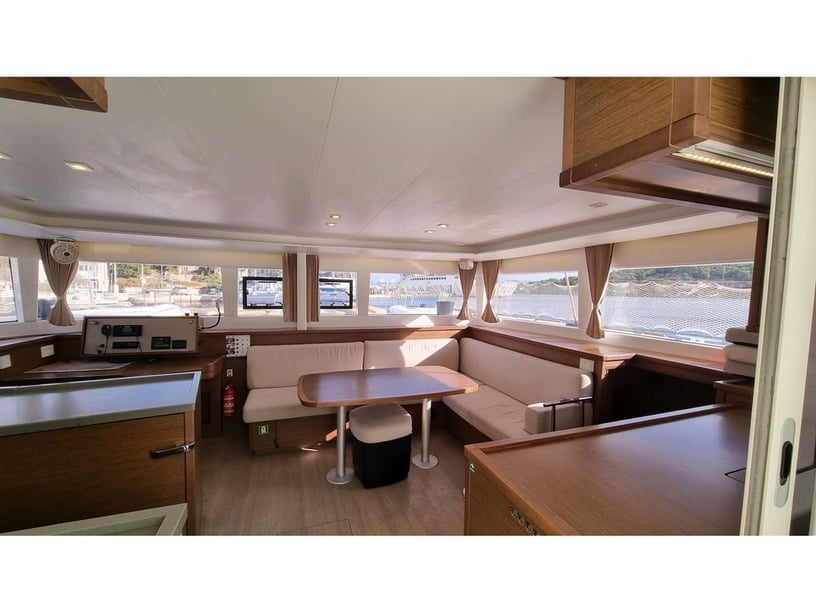 Sant Antoni de Portmany Catamaran 4 cabin 8 berths 8 guests 13.96 m Listing Number: #24718 2
