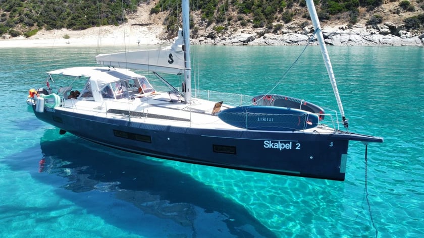 Cagliari Segelboot 5 Kabine 11 Liegeplätze 12 Gäste 15.94 m Nummer des Inserats: #24722
