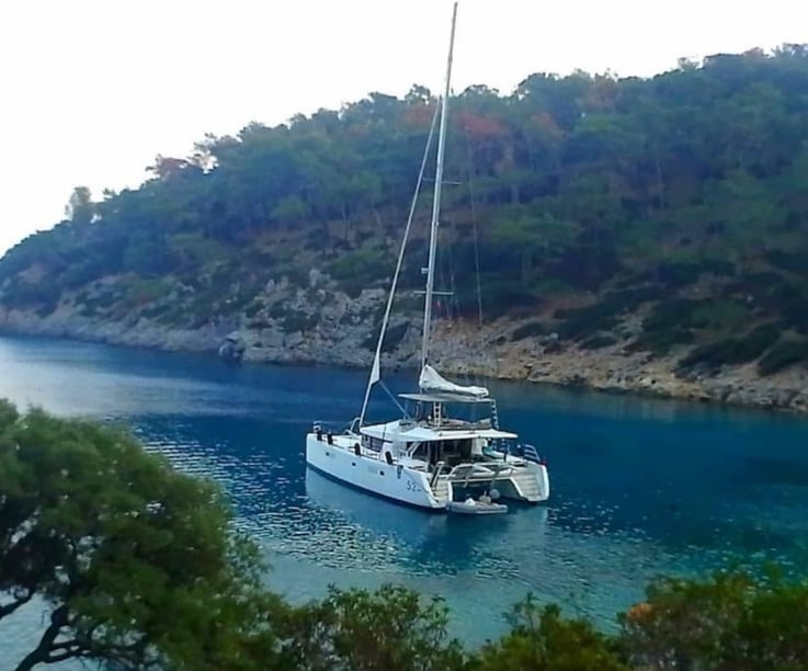 Gocek Catamaran Cabine 4  Couchettes 8  Invités 12  15.84 m Numéro de l'annonce: #24737