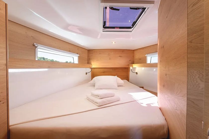 Zadar Sailboat 4 cabin 10 berths 10 guests 13.42 m Listing Number: #24747 4