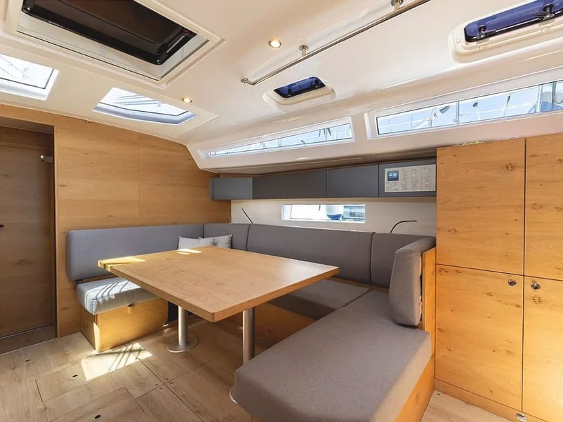 Zadar Sailboat 4 cabin 10 berths 10 guests 13.42 m Listing Number: #24747 2