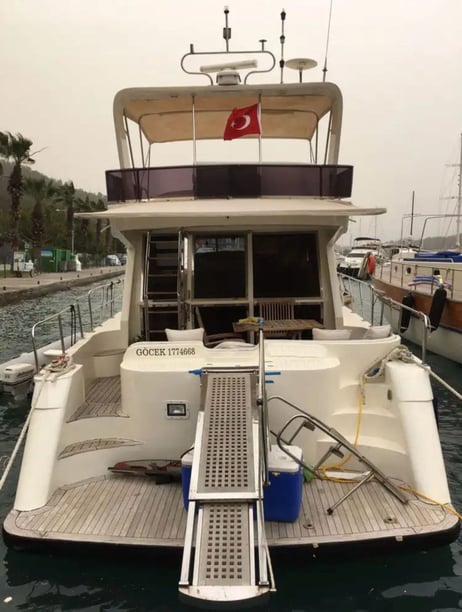 Gocek Yate a motor Cabina 2  4  literas 6  invitados 14 m Número de anuncio: #24753 4