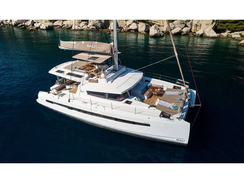 Trogir Catamaran 7 cabin 12 berths 12 guests 16.8 m Listing Number: #24755