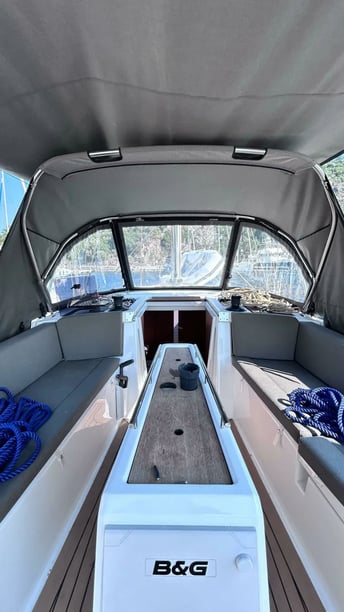 Marmaris Velero Cabina 2  4  literas 4  invitados 10.77 m Número de anuncio: #24757 5