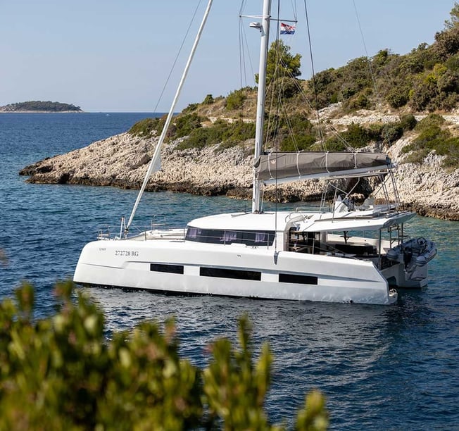 Sant Antoni de Portmany Catamarano cabina 6  cuccette 11  11  ospiti 14.6 m Numero dell'inserzione: #24796 3