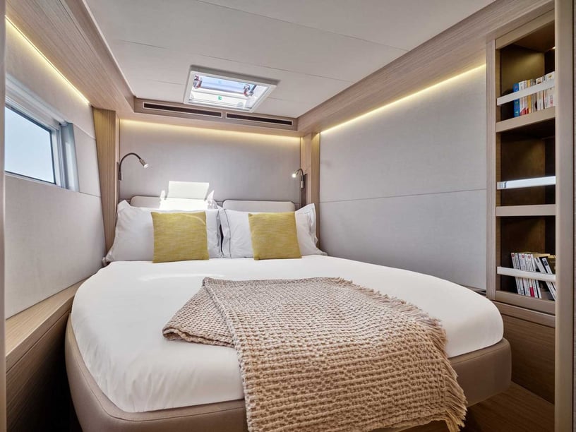 St. Maarten - Philipsburg Katamaran 6 kabin Konaklama 12 kişi Seyir 12 kişi 15.35 m İlan No: #24812