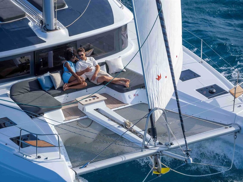 St. Maarten - Philipsburg Katamaran 6 kabin Konaklama 12 kişi Seyir 12 kişi 15.35 m İlan No: #24812 3