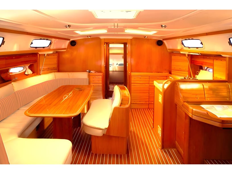 Caniçal - Madeira Sailboat 4 cabin 8 berths 8 guests 15.24 m Listing Number: #24829 2