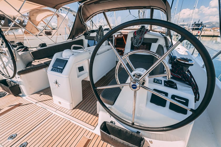 Kaštel Gomilica Sailboat 3 cabin 8 berths 8 guests 12.35 m Listing Number: #24854 5