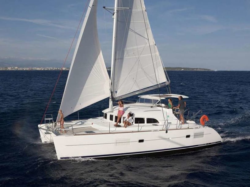 Palairos Catamaran 6 cabin 10 berths 10 guests 11.58 m Listing Number: #24859