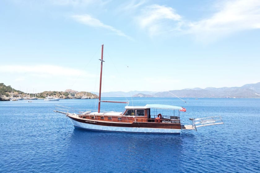 Fethiye Gulet 3 cabin 8 berths 8 guests 18 m Listing Number: #24885 4
