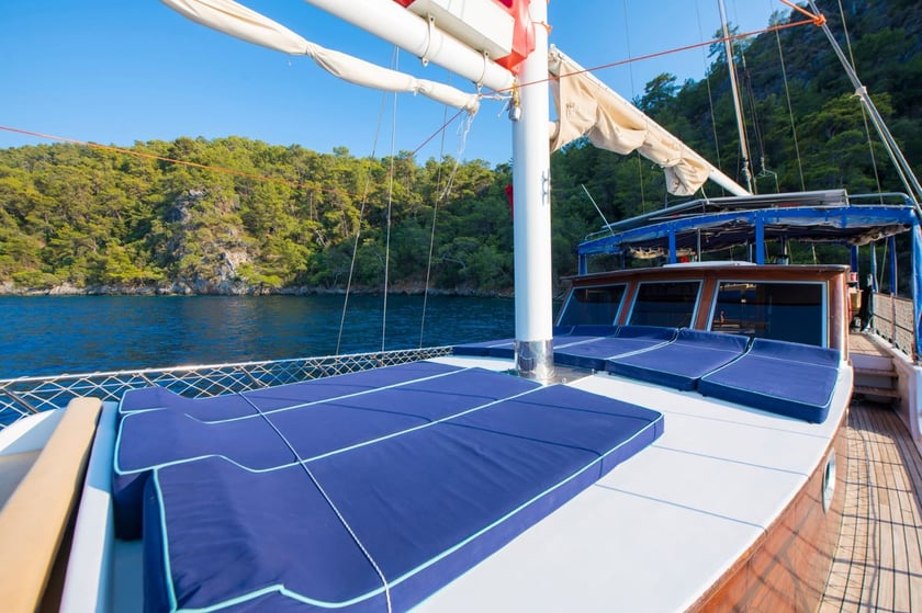 Gocek Gulet 3 Kabine 6 Liegeplätze 6 Gäste 17 m Nummer des Inserats: #24900 5