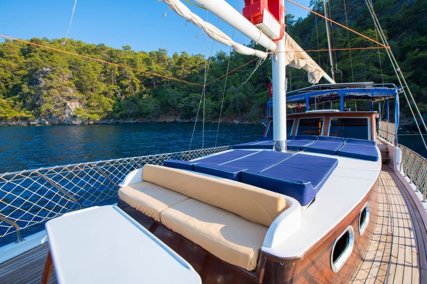 Gocek Gulet 3 Kabine 6 Liegeplätze 6 Gäste 17 m Nummer des Inserats: #24900 4