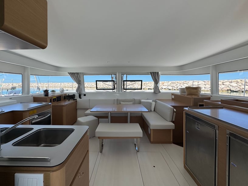 Rodi (IT) Catamaran 4 cabin 8 berths 12 guests 13.97 m Listing Number: #24916 2