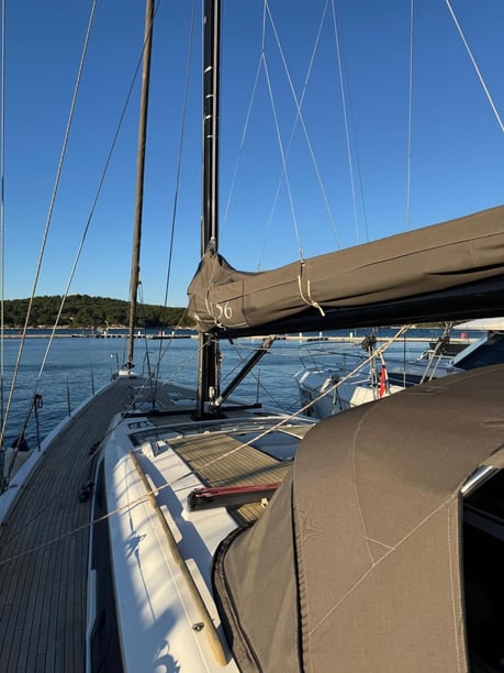 Sibenik Velero Cabina 4  8  literas 8  invitados 17.15 m Número de anuncio: #24938 3