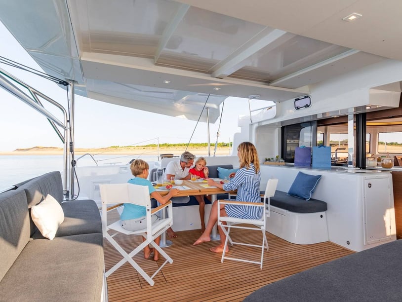 Kardamaina Catamaran Cabine 4  8  slaapplaatsen 12  gasten 14 m Lijstnummer: #24986 3