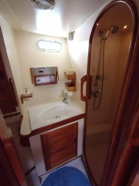 Fiskardo Sailboat 3 cabin 9 berths 9 guests 19.81 m Listing Number: #24997 3