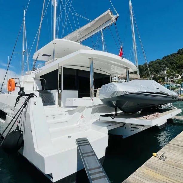 Fethiye Catamaran Cabine 6  Couchettes 10  Invités 10  16.8 m Numéro de l'annonce: #25150 5