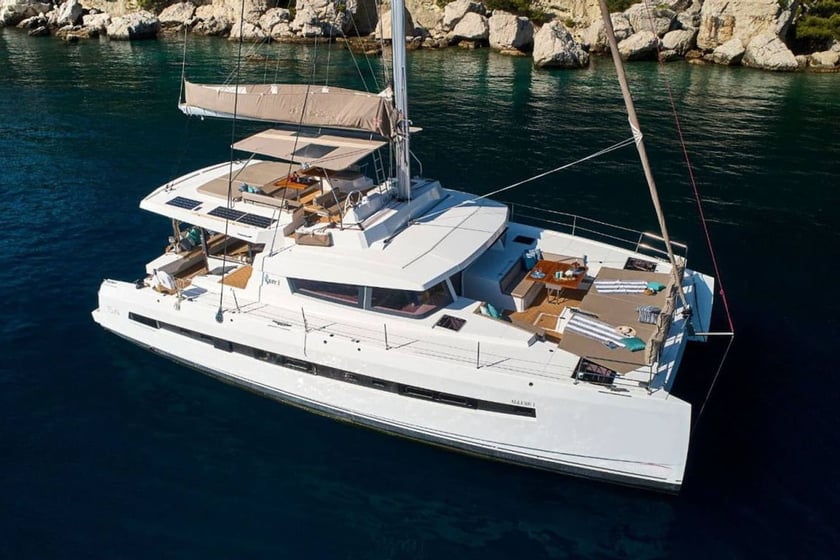 Fethiye Catamaran Cabine 6  Couchettes 10  Invités 10  16.8 m Numéro de l'annonce: #25150 4