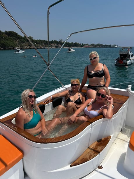 Antalya Yacht a motore   22  ospiti 15 m Numero dell'inserzione: #25155 2