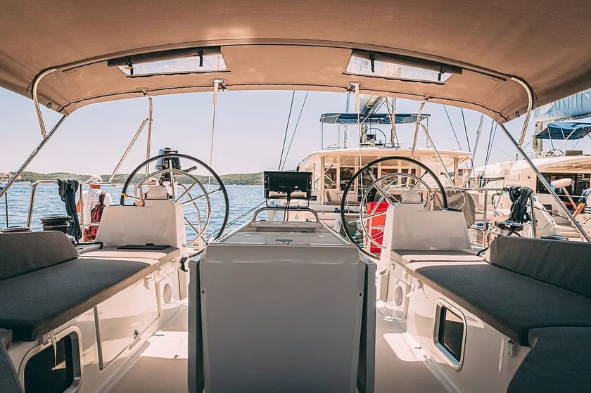 Sant Antoni de Portmany Sailboat 5 cabin 10 berths 10 guests 16.16 m Listing Number: #25169 5