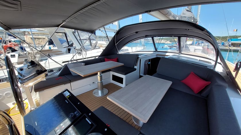 Castiglioncello Voilier Cabine 3  Couchettes 8  Invités 8  14.6 m Numéro de l'annonce: #25202 5