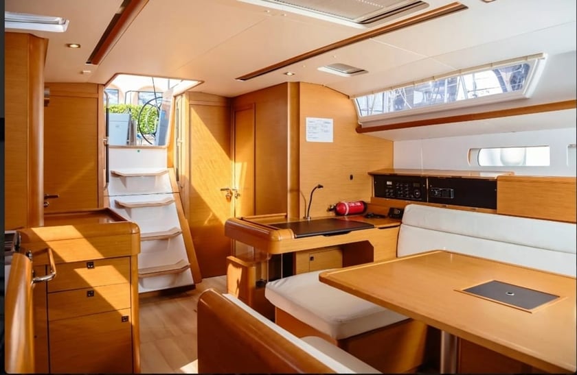 Tropea Sailboat 5 cabin 12 berths 12 guests 15.75 m Listing Number: #25203 3