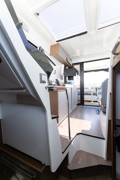 Rogoznica Motorboot Cabine 2  6  slaapplaatsen 6  gasten 11.08 m Lijstnummer: #25261 3