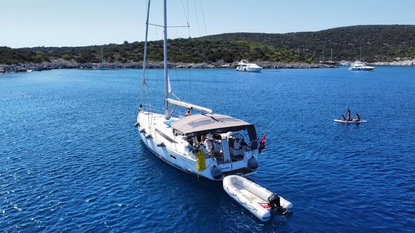 Bodrum Voilier Cabine 4  Couchettes 8  Invités 8  15.38 m Numéro de l'annonce: #25285 2