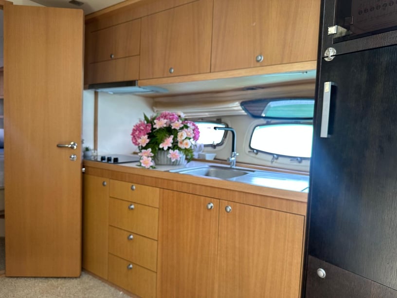 Split Motor Yacht 3 cabin 6 berths 14 guests 17.07 m Listing Number: #25324 5
