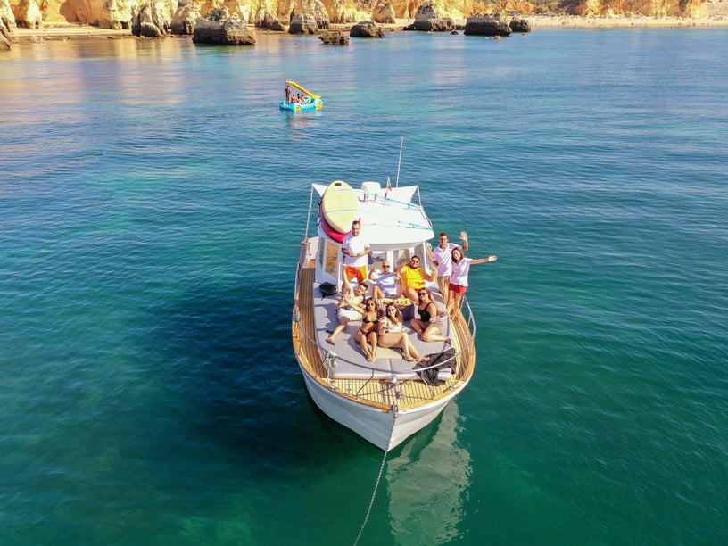 Portimão Motorboot Cabine 2  4  slaapplaatsen 8  gasten 9.8 m Lijstnummer: #25341 3