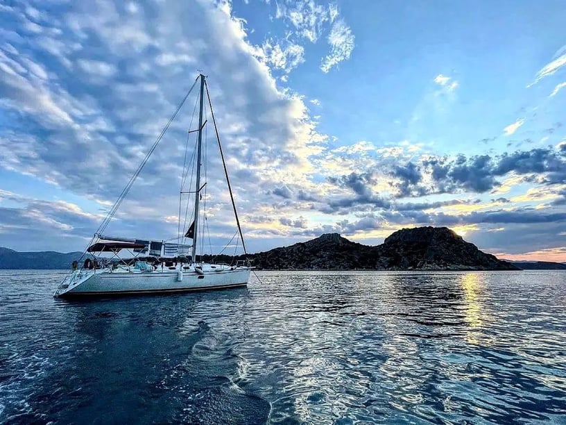 Zakynthos Sailboat 3 cabin 6 berths 10 guests 43 ft Listing Number: #25348 5