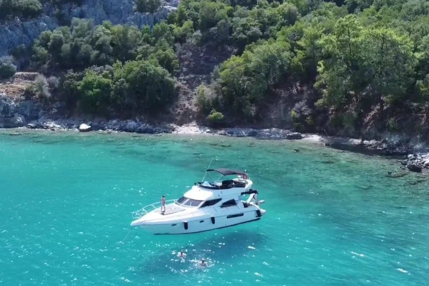 Kemer Motor Yacht  6 berths 10 guests 13.4 m Listing Number: #25376