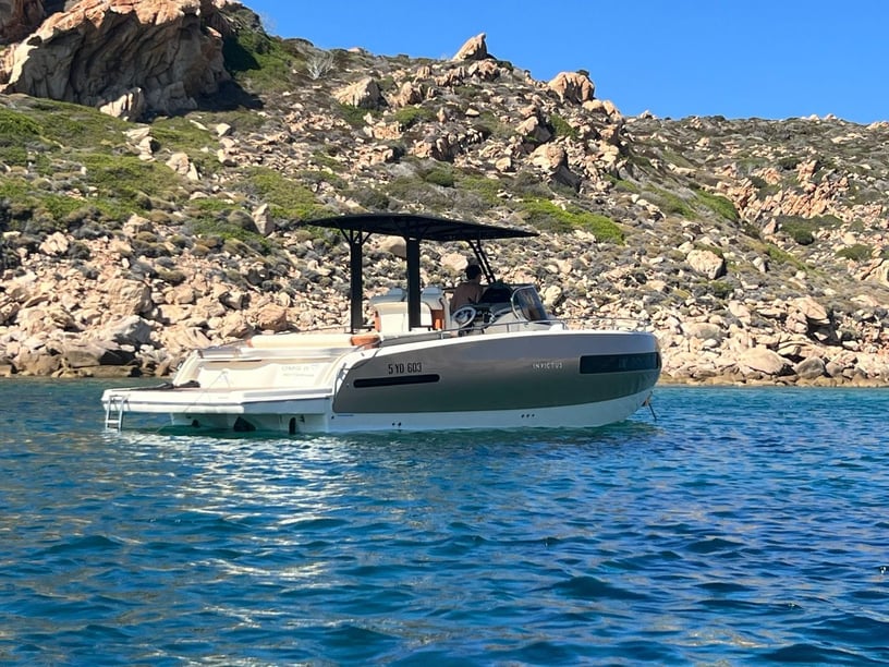 Porto Rotondo Motorboot Cabine 1   2  gasten 7.97 m Lijstnummer: #25392 3