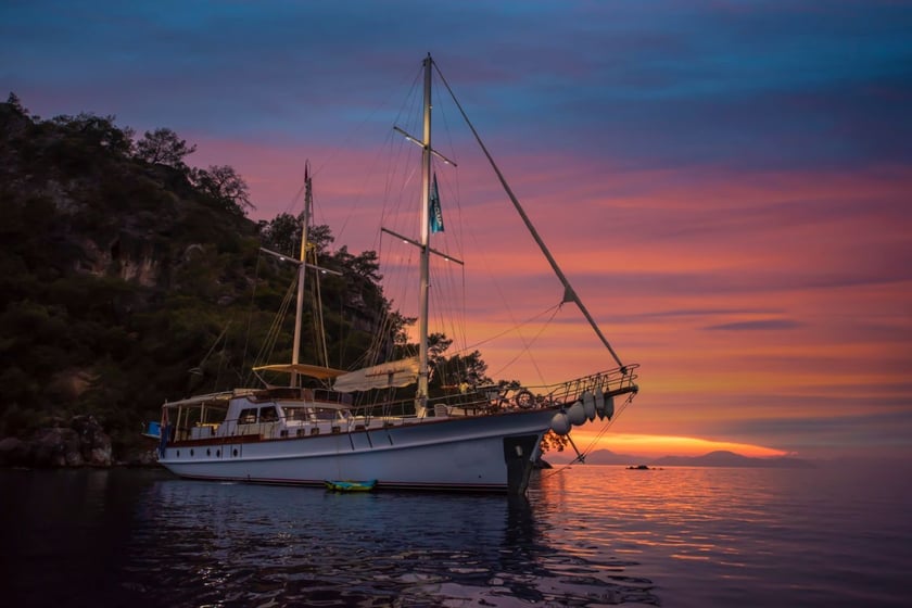 Fethiye Gulet Cabine 5  Couchettes 10  Invités 10  24 m Numéro de l'annonce: #25393 3