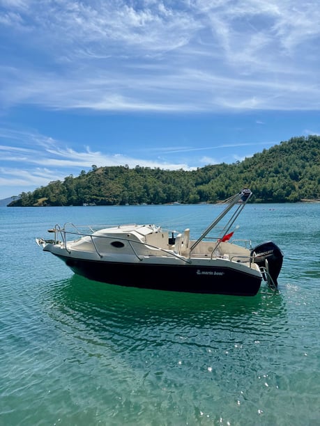 Gocek Lancha motora Cabina 1   4  invitados 5 m Número de anuncio: #25397 4