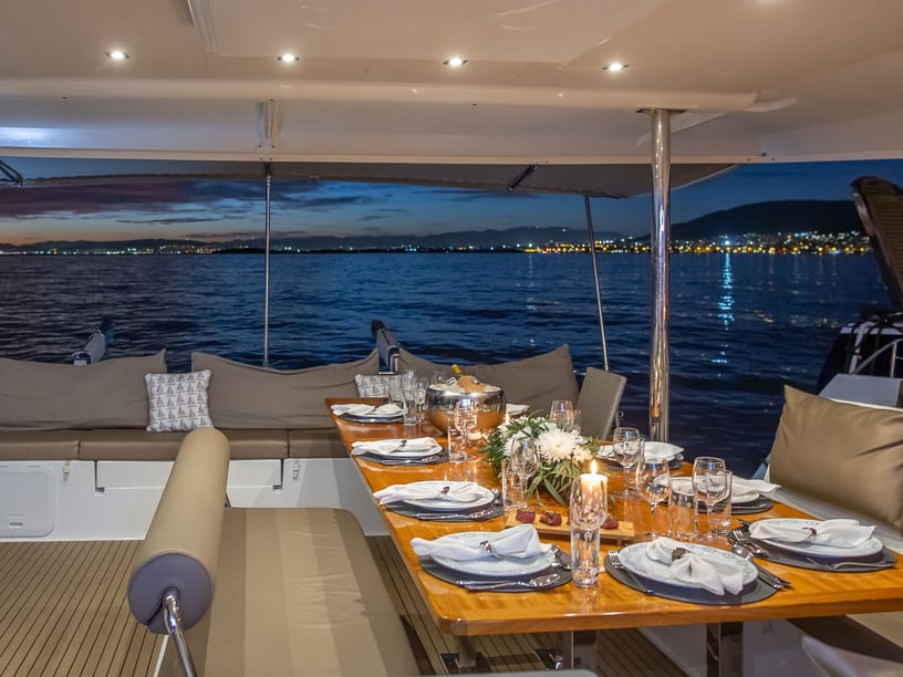 Nea Peramos - Attica Catamaran 5 cabin 13 berths 13 guests 14.98 m Listing Number: #25399 5