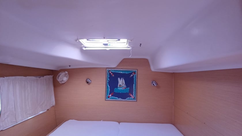 Palairos Catamaran 4 cabin 10 berths 10 guests 11.55 m Listing Number: #2540 3