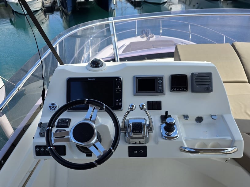 Primošten Motoryat 3 kabin Konaklama 6 kişi Seyir 6 kişi 17.92 m İlan No: #25400 4