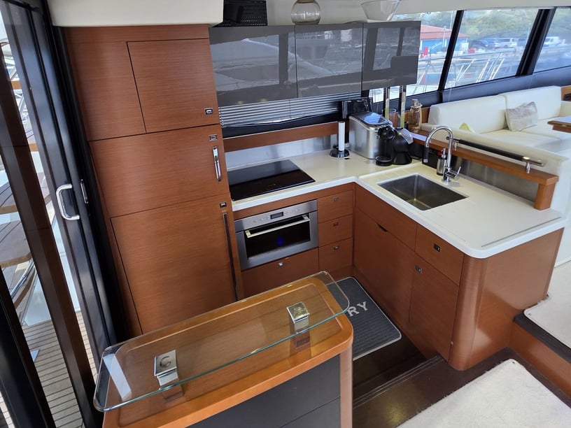 Primošten Motoryat 3 kabin Konaklama 6 kişi Seyir 6 kişi 17.92 m İlan No: #25400 3