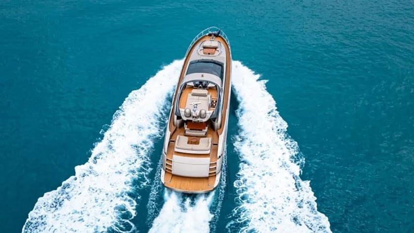 Bodrum Motoryat 4 kabin Konaklama 8 kişi Seyir 10 kişi 26.8 m İlan No: #25420 5