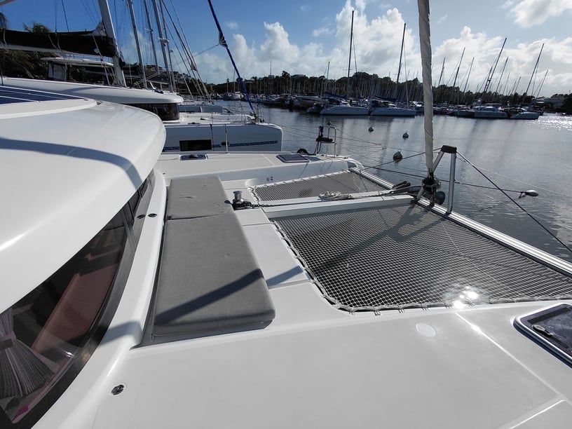 Pointe à Pitre Catamaran Cabine 4  10  slaapplaatsen 10  gasten 12.8 m Lijstnummer: #25430 3