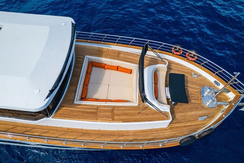 Fethiye Motorjacht Cabine 3  8  slaapplaatsen 8  gasten 21.5 m Lijstnummer: #25446 4