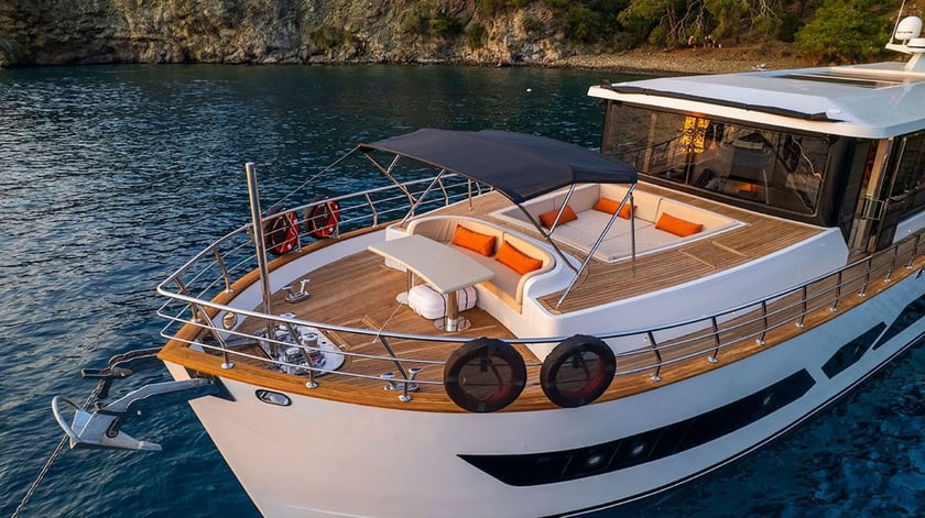 Fethiye Yate a motor Cabina 3  8  literas 8  invitados 21.5 m Número de anuncio: #25446 4